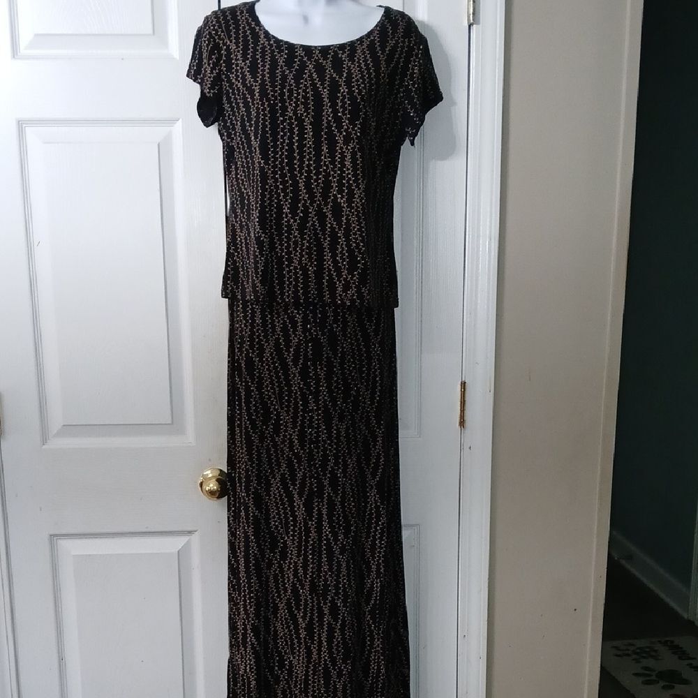 Briggs New York Black and Tan Patterned Skirt Set Sz S EUC